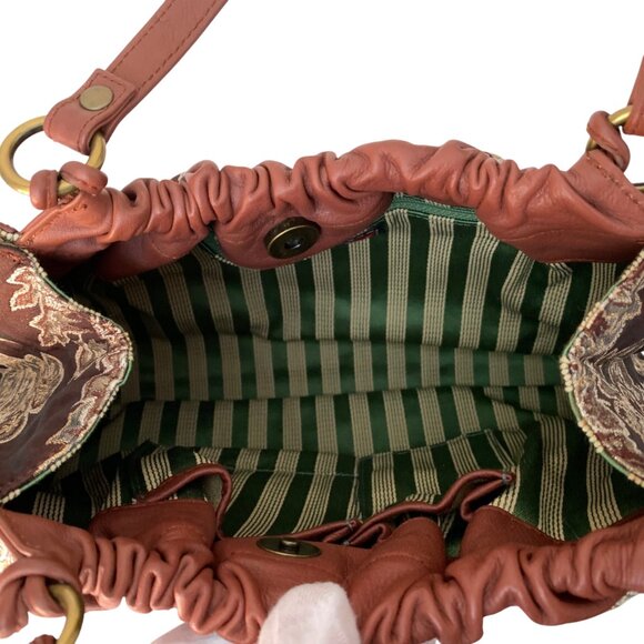 Isabella Fiore Shoulder Bag - Picture 6 of 10